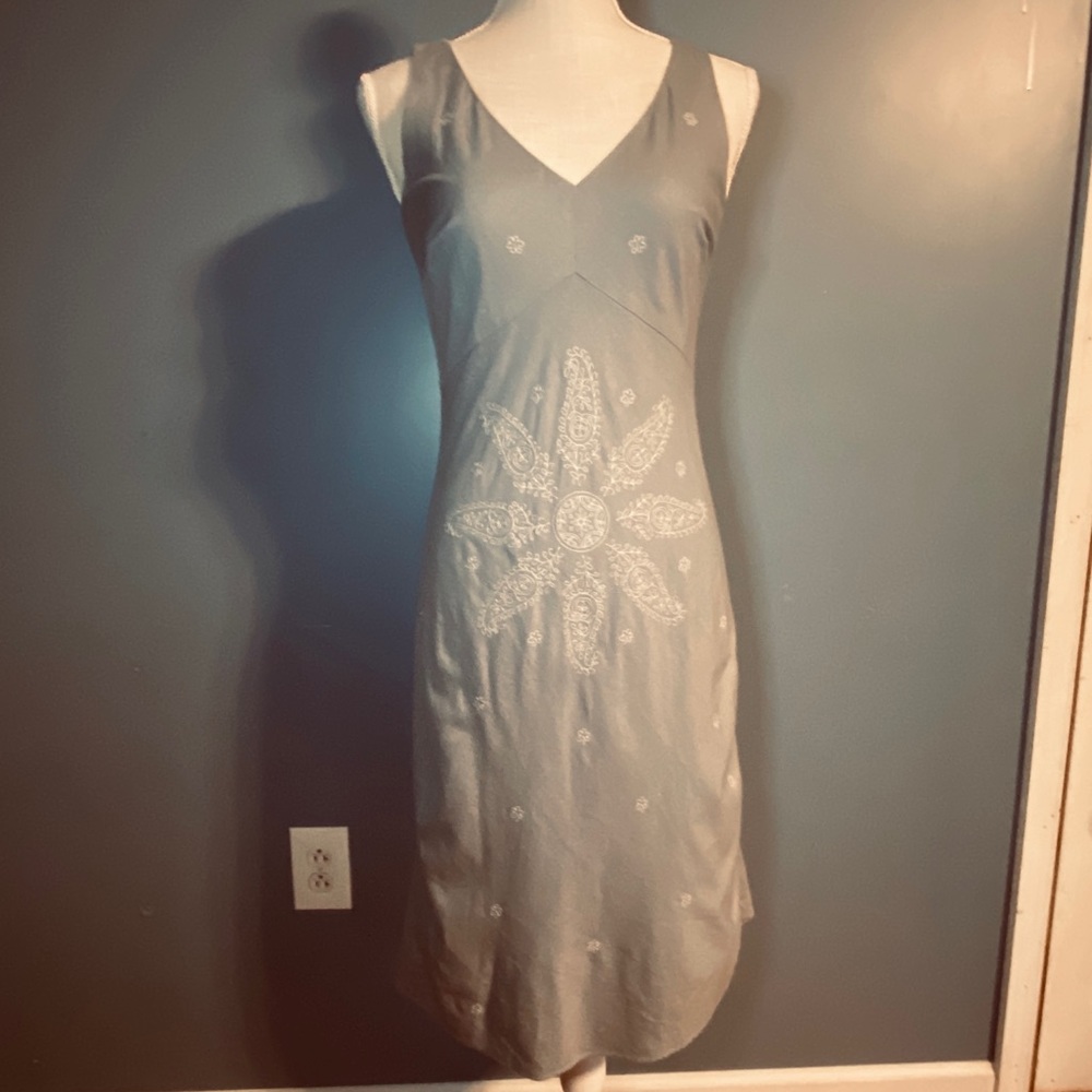 J. Crew Dress Cotton Gray Embroidered Floral Flower Sleeveless Lined Small Sz 4